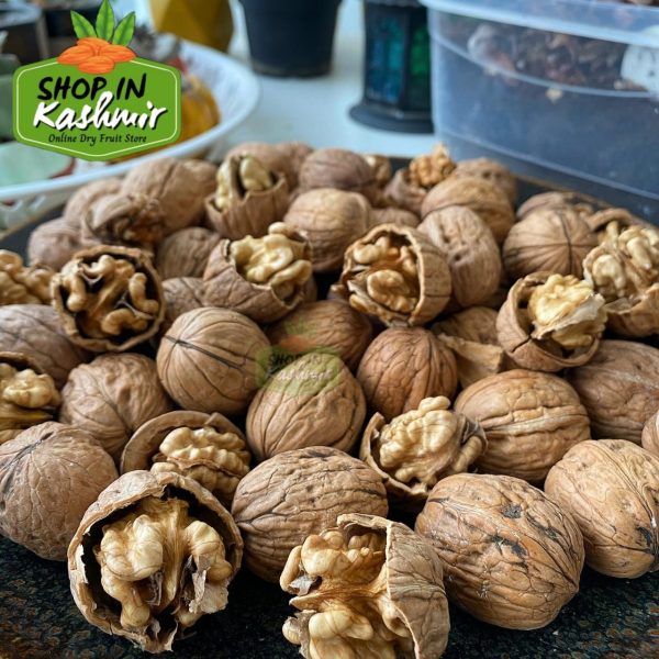 Kashmiri Kagzi Walnuts - Image 3